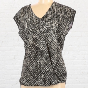 Ro‎ & De Black White Wrap Style Career Shirt Women’s Size Small Blouse